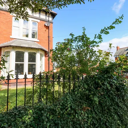 Fern Lee Carlisle (Cumbria)