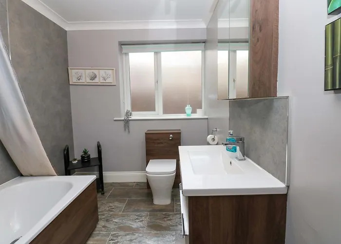 Fern Lee Semesterbostad *