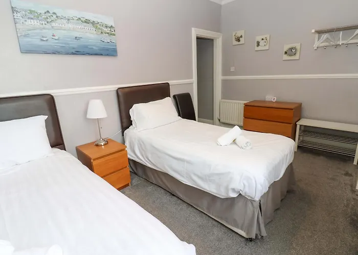 Fern Lee Semesterbostad *